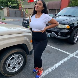 Meet your Posher, Carisma